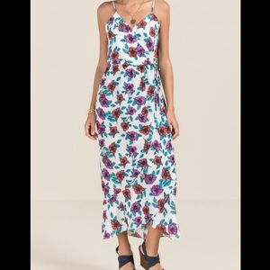 🆕 DARIEN MULTI FLORAL MAXI DRESS